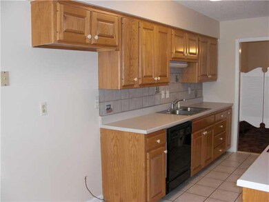 309 Driftwood Cir, Slidell, LA 70458 - photo 4