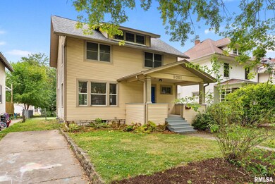 2021 13th St, Moline, IL 61265 - photo 2