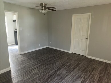 3930 Florinda St, Houston, TX 77021 - photo 2