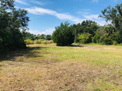 View south across the lot toward the waterfront