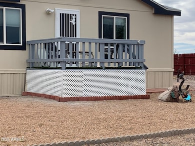 NEWSET FRONT PORCH