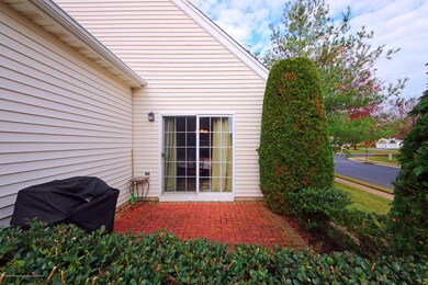 101 Freesia Ct, Holmdel, NJ 07733 - photo 5