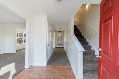 10119 Deep Creek Dr, Union City, GA 30291 - photo 5