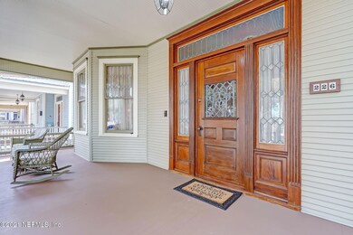 8-web-or-mls-E 7th St-8