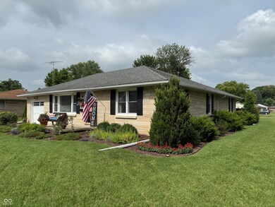 3109 Griffa Ave, Columbus, IN 47203 - photo 4