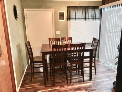 135 S Broadway St, Tekoa, WA 99033 - photo 6