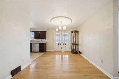 421 Robbins Station Rd, Irwin, PA 15642 - photo 7