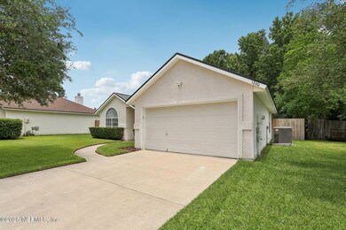 Garage/Side yard