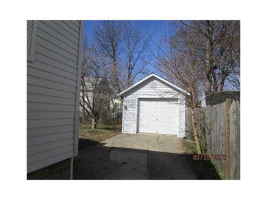Parking Lot/Garage.