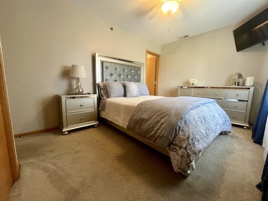 10620 S Central Ave unit 3A, Oak Lawn, IL 60453 - photo 6