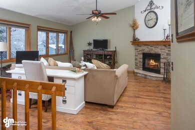 Living_Room_DMD_3573