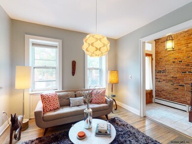 217 Jay St, Albany, NY 12210 - photo 4