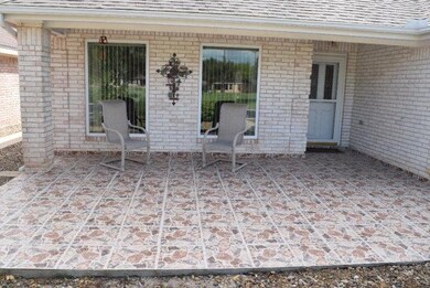 319 Karen Dr, Alamo, TX 78516 - photo 2