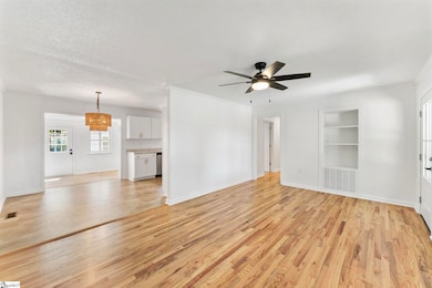 203 Fernwood Cir, Anderson, SC 29626 - photo 4