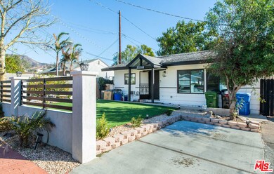 14682 Cobalt St, Sylmar, CA 91342 - photo 4