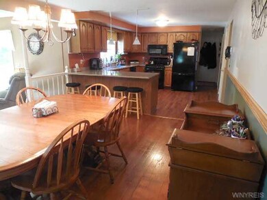 Breakfast Room