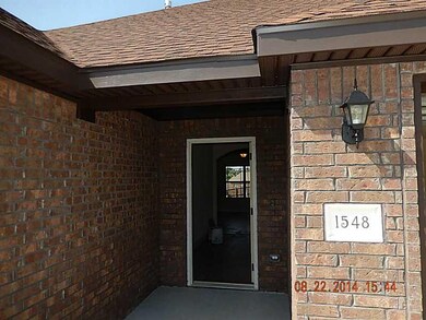 1548 Leesburg Ave, Springdale, AR 72764 - photo 3