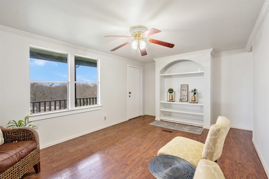 6256 Bear Creek Dr E unit E, Fort Worth, TX 76126 - photo 5