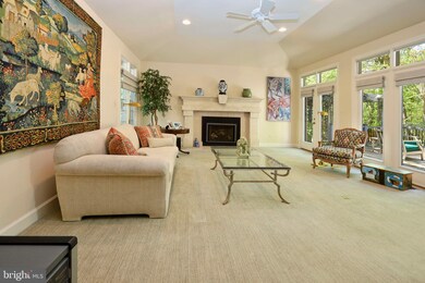 11331 Bright Pond Ln, Reston, VA 20194 - photo 7