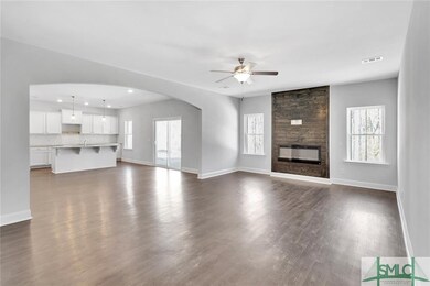 Family Room/Kitchen
