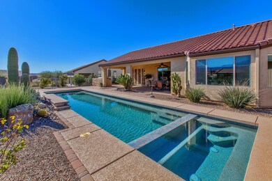 Pool & Spa