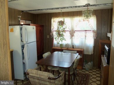 4463 Gary Way, Chambersburg, PA 17202 - photo 4