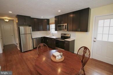 117 Division Ave NE, Washington, DC 20019 - photo 4