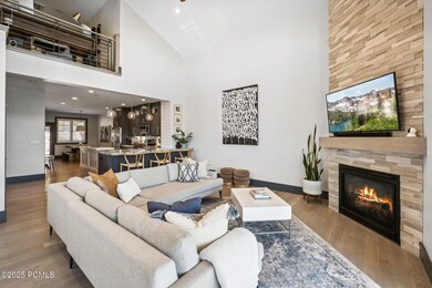 574 W Heritage Way_HDR020
