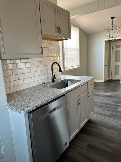 1173 Dudley Ave, Pontiac, MI 48342 - photo 3