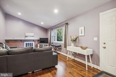 14609 Dowling Dr, Burtonsville, MD 20866 - photo 2