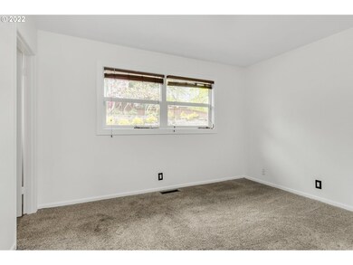 Bedroom, Owner's Suite