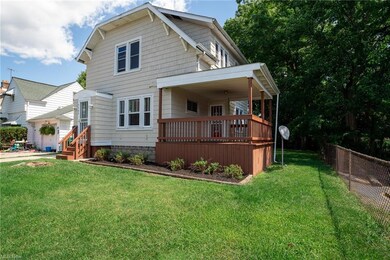 5265 Arch St, Maple Heights, OH 44137 - photo 2