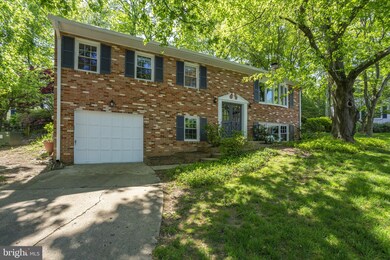9523 Rockport Rd, Vienna, VA 22180 - photo 3