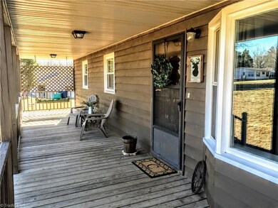 3004 Rob Cruthis Rd, High Point, NC 27263 - photo 2