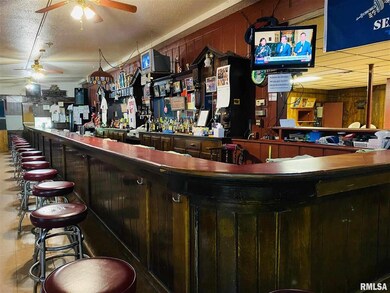 4908 N Pine St, Davenport, IA 52806 - photo 6