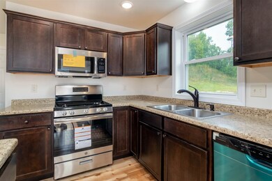 79 Bushey Rd, Fairfax, VT 05454 - photo 3