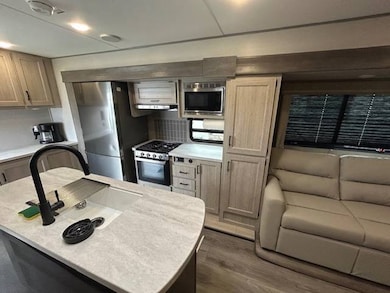 1621 S Lake Reedy Blvd, Frostproof, FL 33843 - photo 3