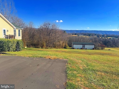 522 Manor Hill Dr, Toms Brook, VA 22660 - photo 3