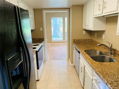 7708 Challie Ln unit 7708, Houston, TX 77088 - photo 7