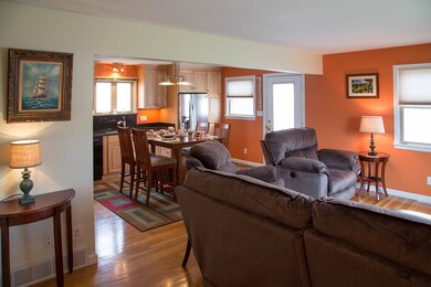 5 Central Ave, Portsmouth, NH 03801 - photo 4