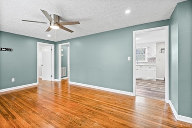 416 Patrick Henry Rd, Brookneal, VA 24528 - photo 4