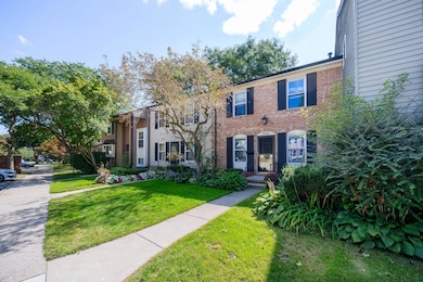 3367 Burbank Dr, Ann Arbor, MI 48105 - photo 3