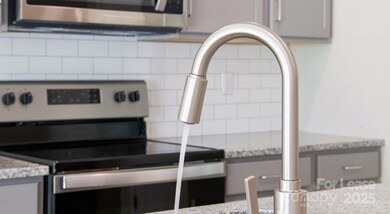 1018 Catalyst Blvd unit D, Charlotte, NC 28262 - photo 5