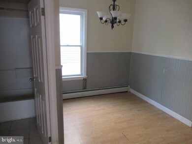 151 W Clayton Ave, Clayton, NJ 08312 - photo 5