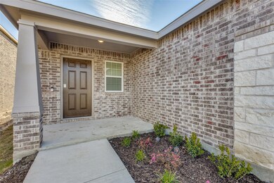 831 Breakwater Dr, Princeton, TX 75407 - photo 4