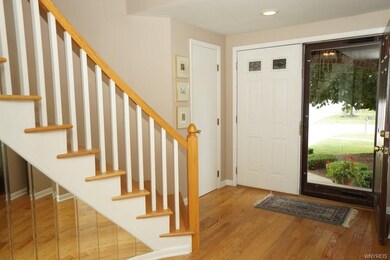 Double door entry to foyer