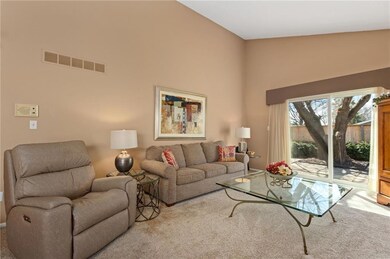 8135 Halsey St, Lenexa, KS 66215 - photo 6