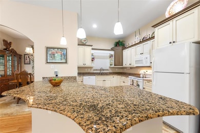 7094 Juniper Ave, Webster, FL 33597 - photo 7