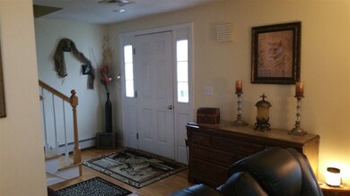 60B Apple Tree Dr unit B, Goffstown, NH 03045 - photo 2