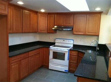 198 Lake Shore Dr, East Weymouth, MA 02189 - photo 2